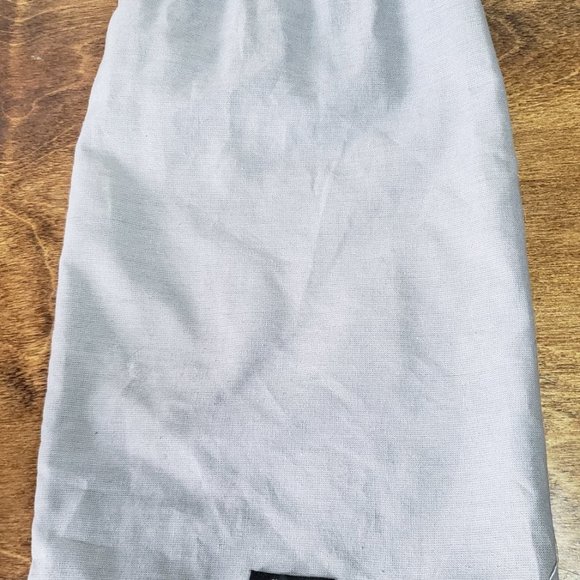 They are a half size too big - Picture 6 of 7